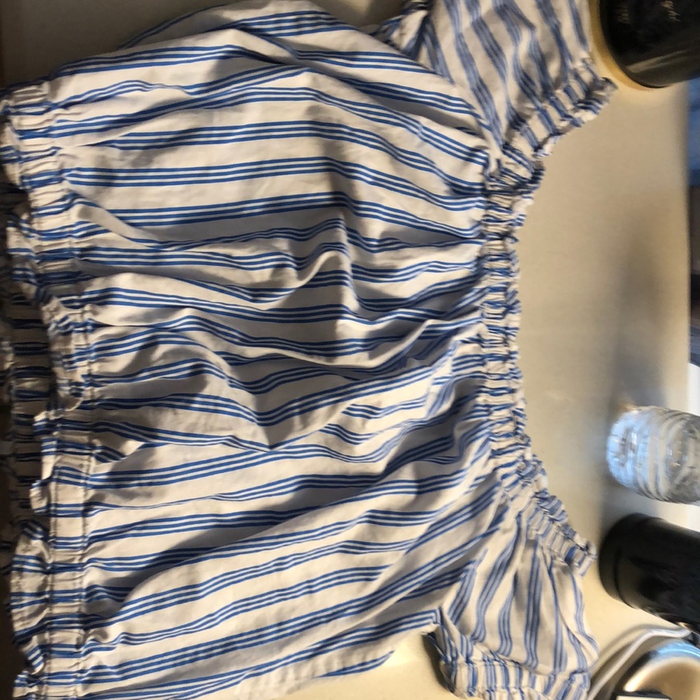 I selling a blouse